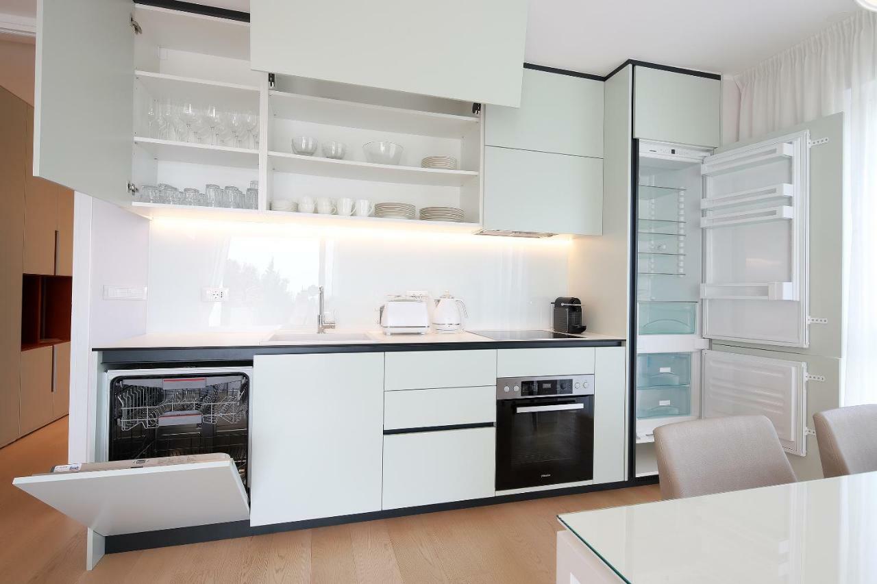 Stylish Apartment 100 M From The Beach Opatija Extérieur photo